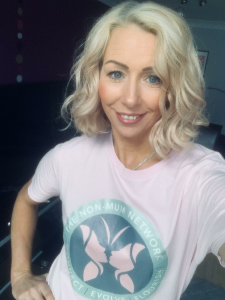 Sam Walsh founder of The Non-Mum Network wearing Non-Mum T-shirt